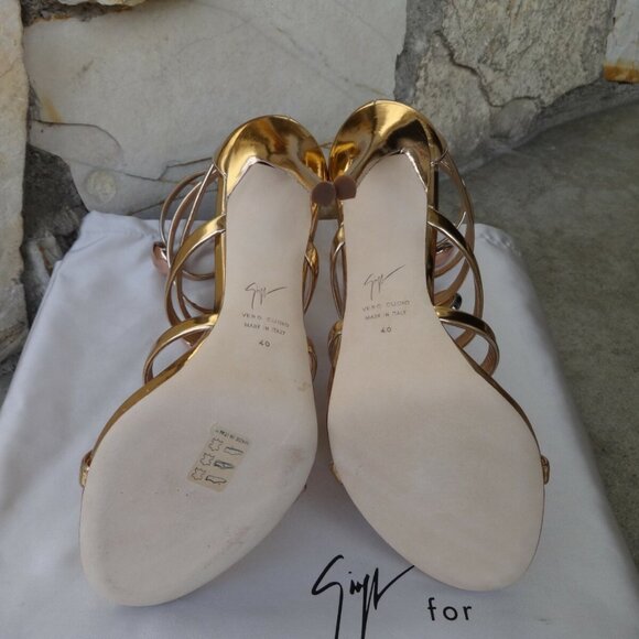 Giuseppe Zanotti "Harmony " Ramino Gold Leather Sandals - Picture 12 of 12